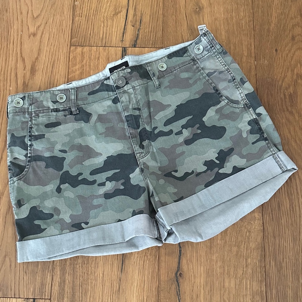 Hudson Jeans Bella Camouflage Shorts